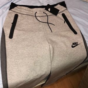 Nike Joggers